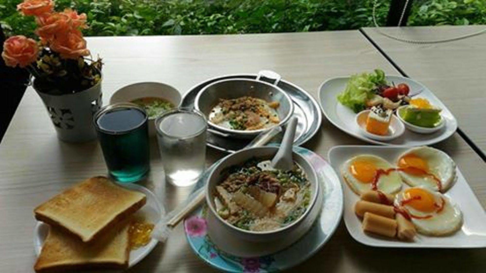 酒店 The Sita Princess Buriram